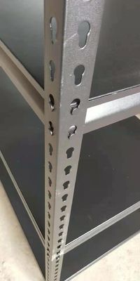 300 Kgs Per Layer Boltless Rack Steel Q195 Depth 450MM Powder Coated